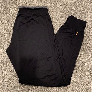 Lucy athletic leggings